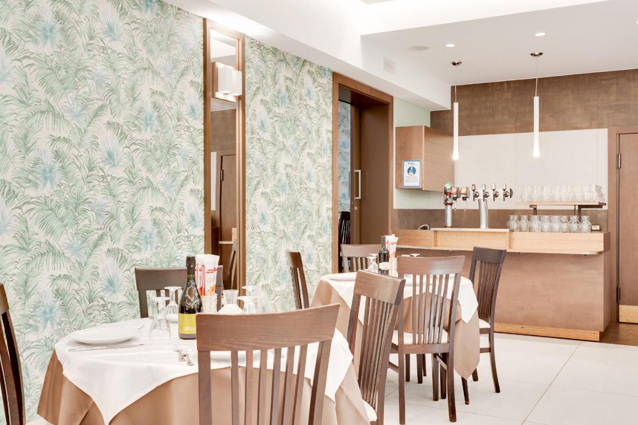 Hotel Fantini Gatteo a Mare Ngoại thất bức ảnh