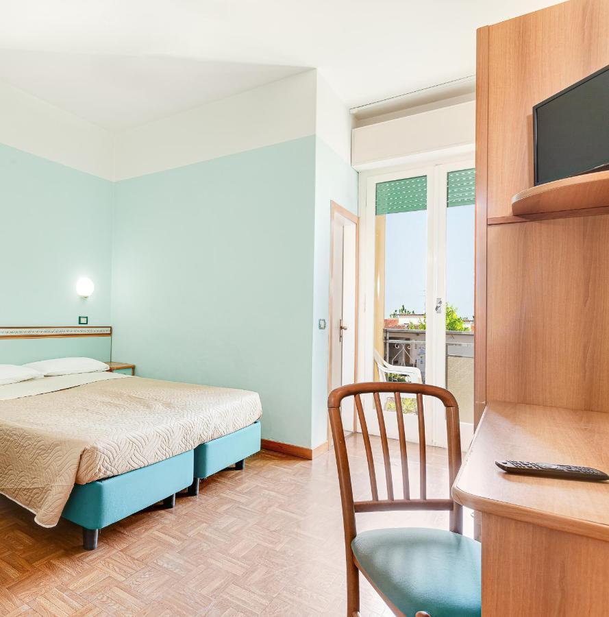 Hotel Fantini Gatteo a Mare Ngoại thất bức ảnh